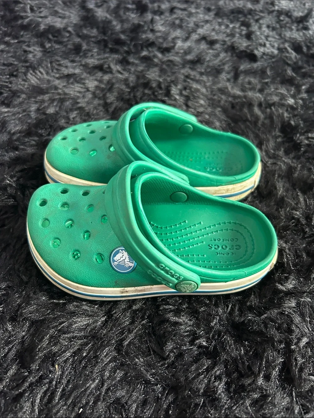 CROCS Kids Green Clogs with Blue & White Midsole Stripe